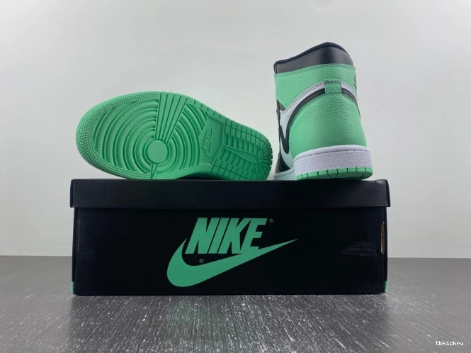 Reps TBkick DZ5485-130 1 Jordan OG Air Glow Green High 0820